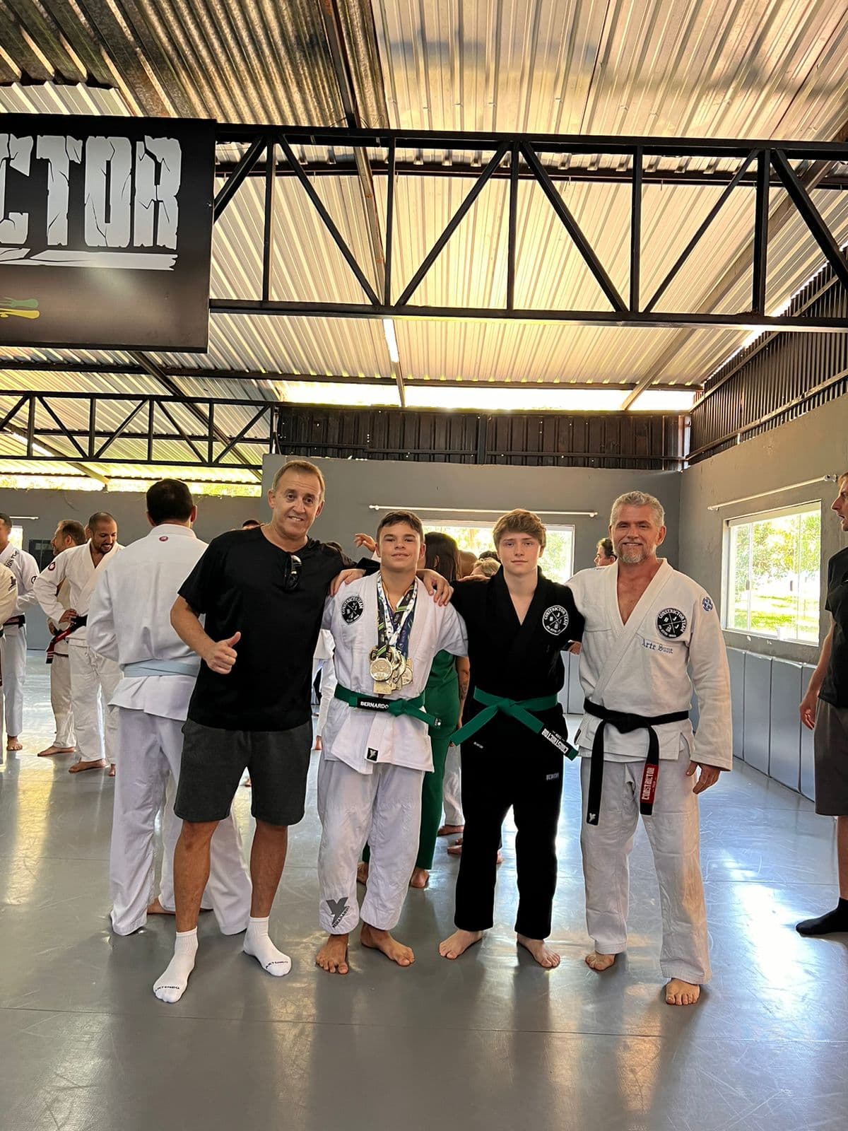 União da família Constrictor Team